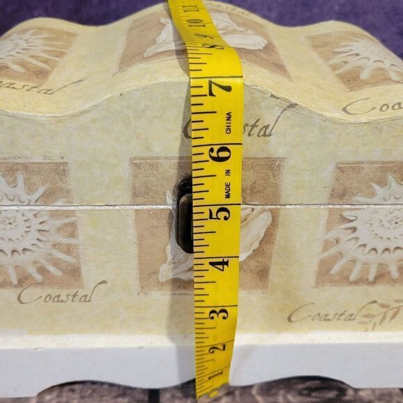 Chest/Keepsake Box  - Picture 4 of 13